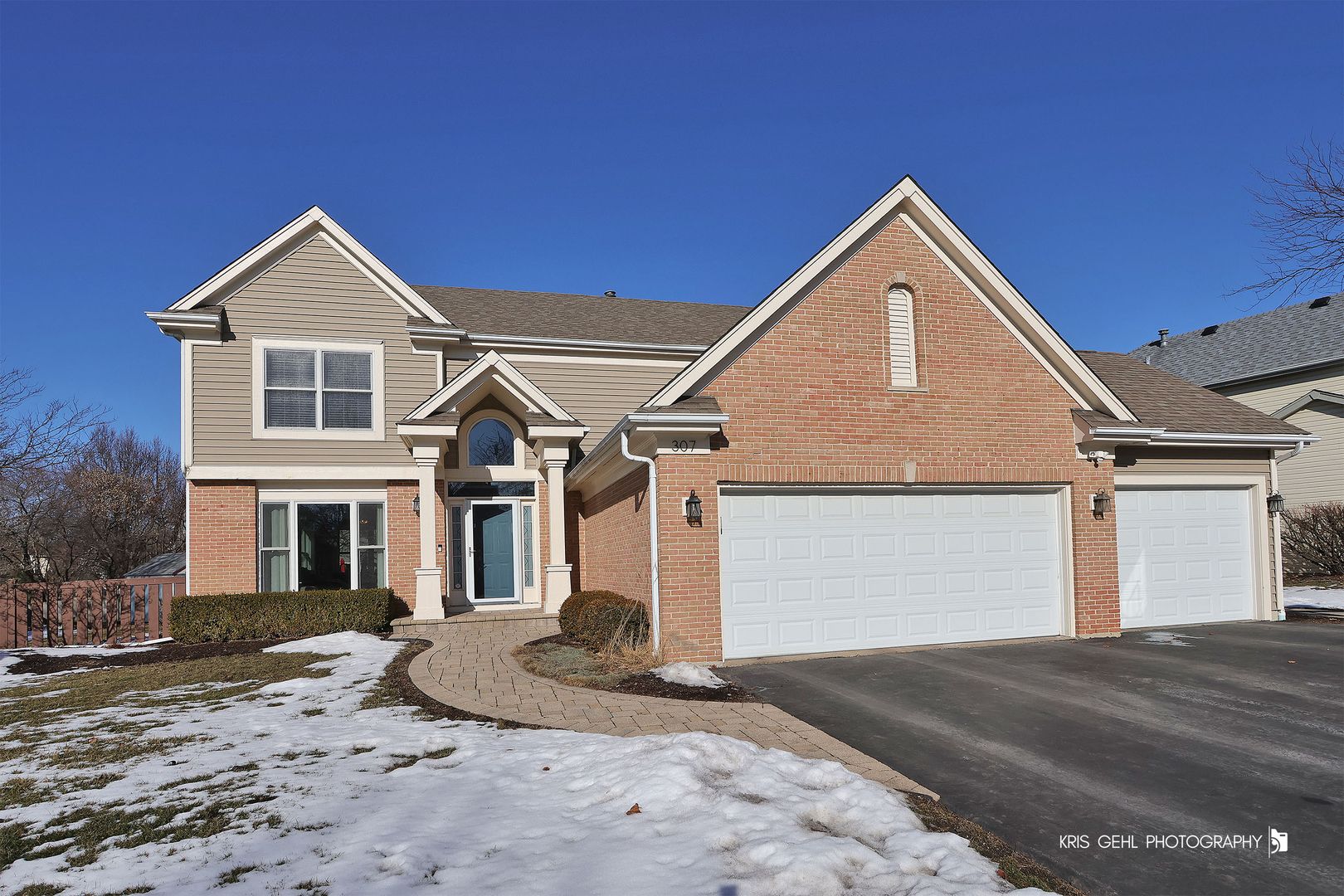 307 Fairfax Lane — Grayslake, IL 60030