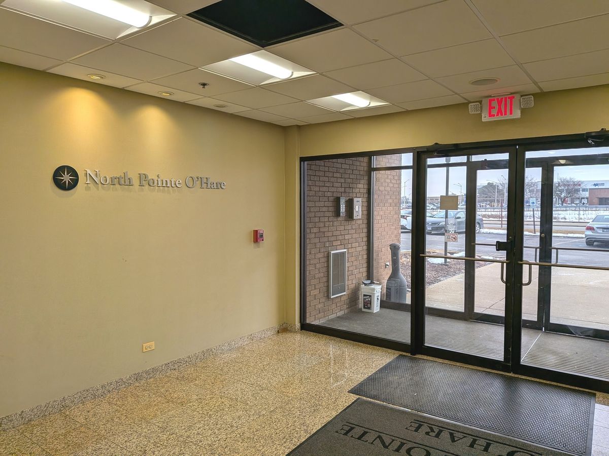 10700 W Higgins Road #340, Rosemont, IL 60018