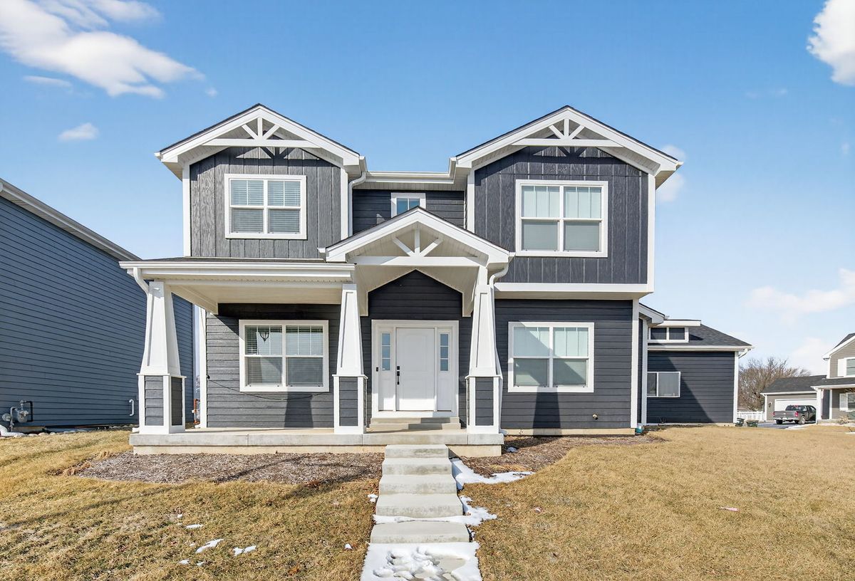 24428 St Paul Avenue, Channahon, IL 60410