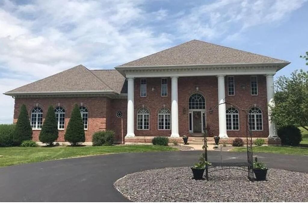 675 E County Road 1180 Road — Warsaw, IL 62379