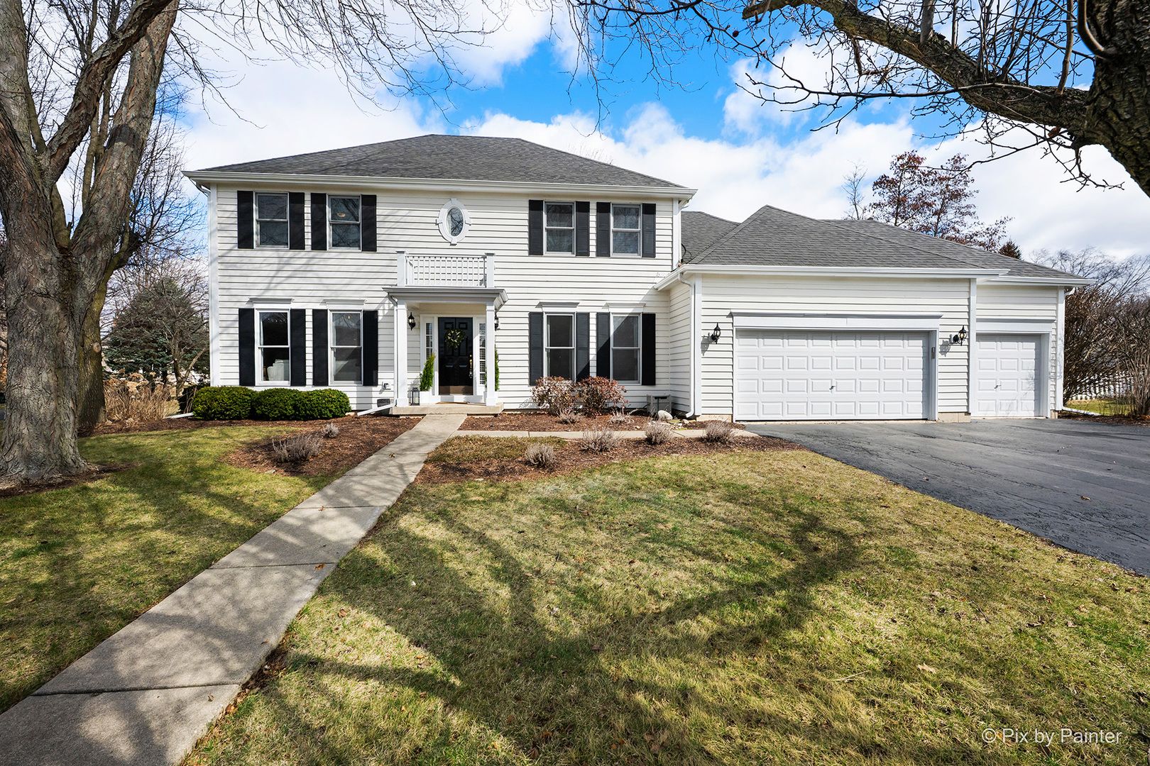 39W844 Carl Sandburg Road — St. Charles, IL 60175