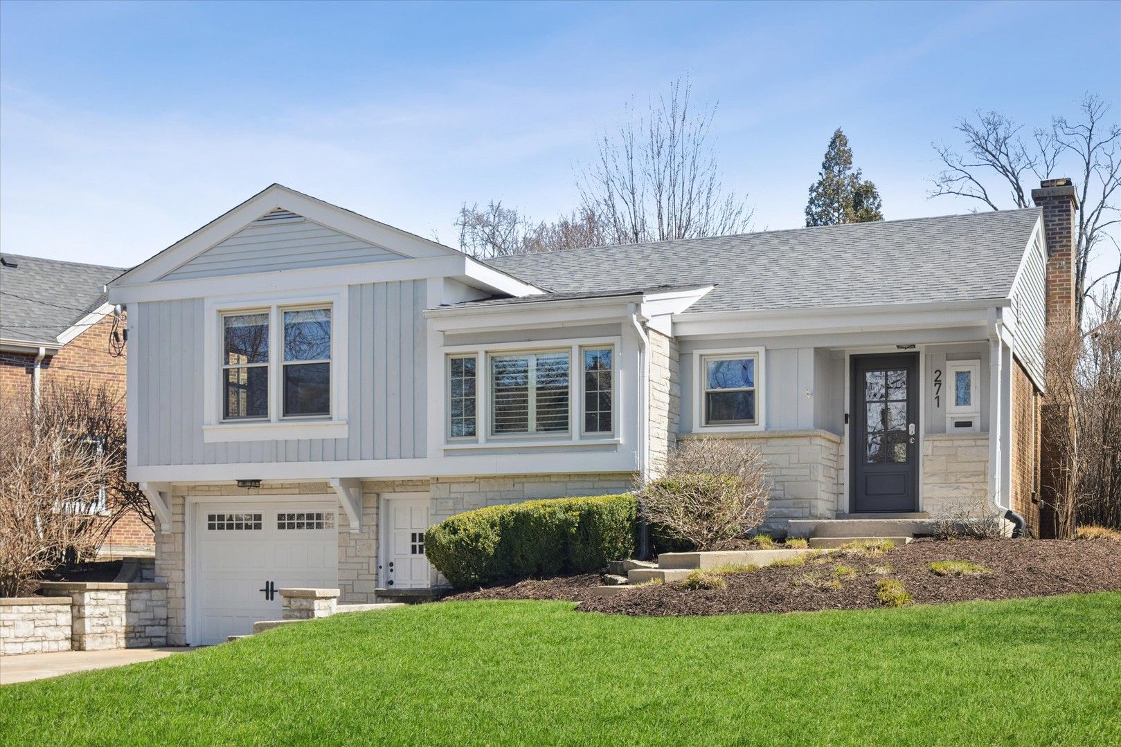 271 Sunset Avenue — Glen Ellyn, IL 60137