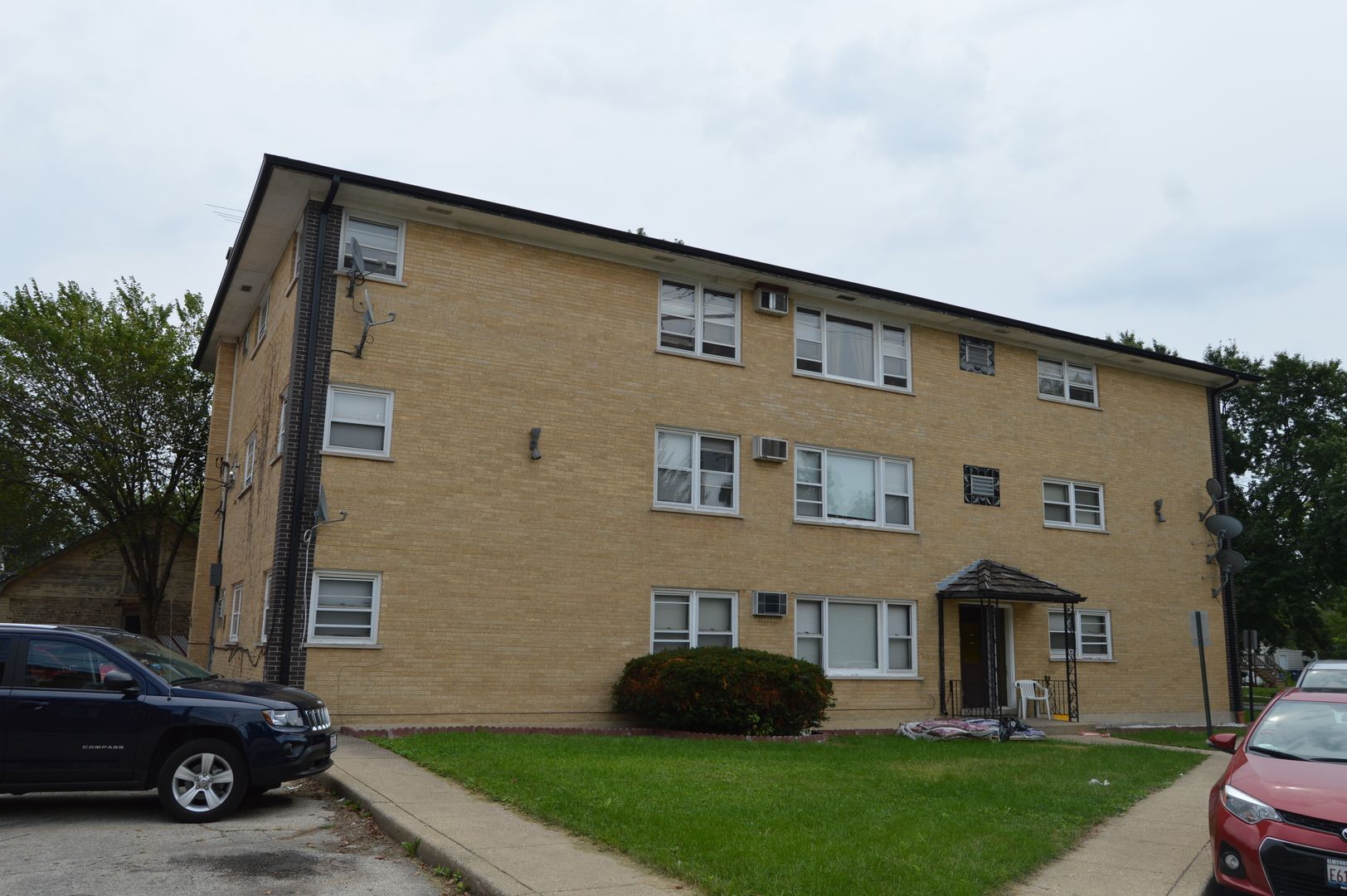 7745 Adams Street #3W — Forest Park, IL 60130