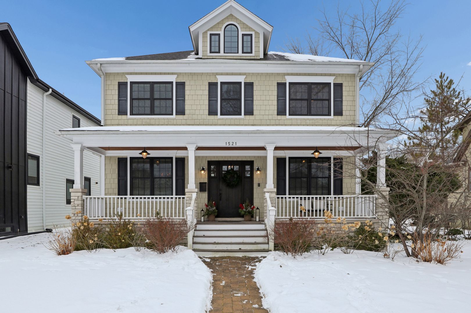1521 Gregory Avenue — Wilmette, IL 60091