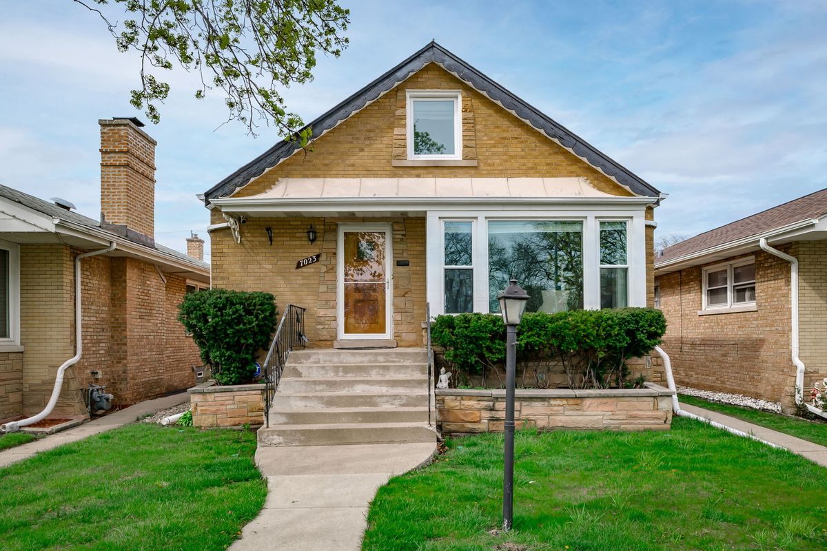 7023 29th Place, Berwyn, IL 60402