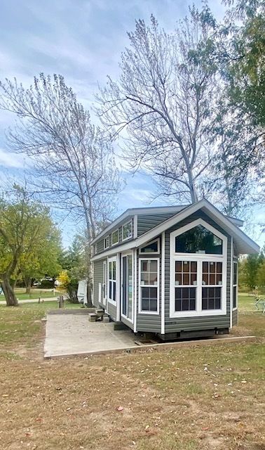 28/38 Woodhaven — Sublette, IL 61367
