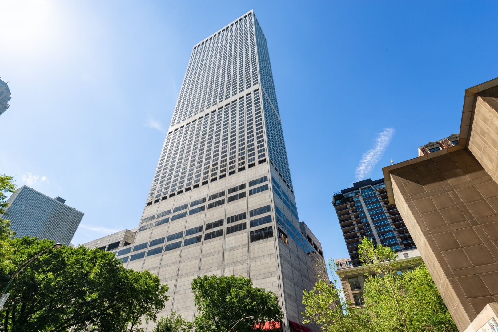 180 E Pearson Street #6401 — Chicago, IL 60611
