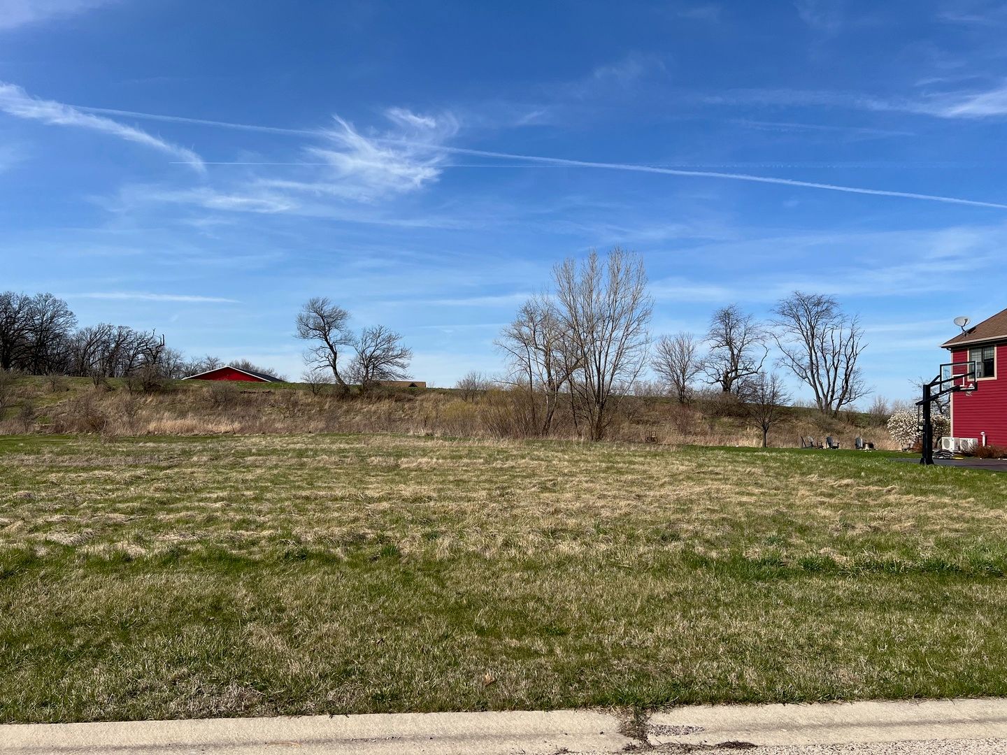 10555 Red Leaf Circle — Lakewood, IL 60014