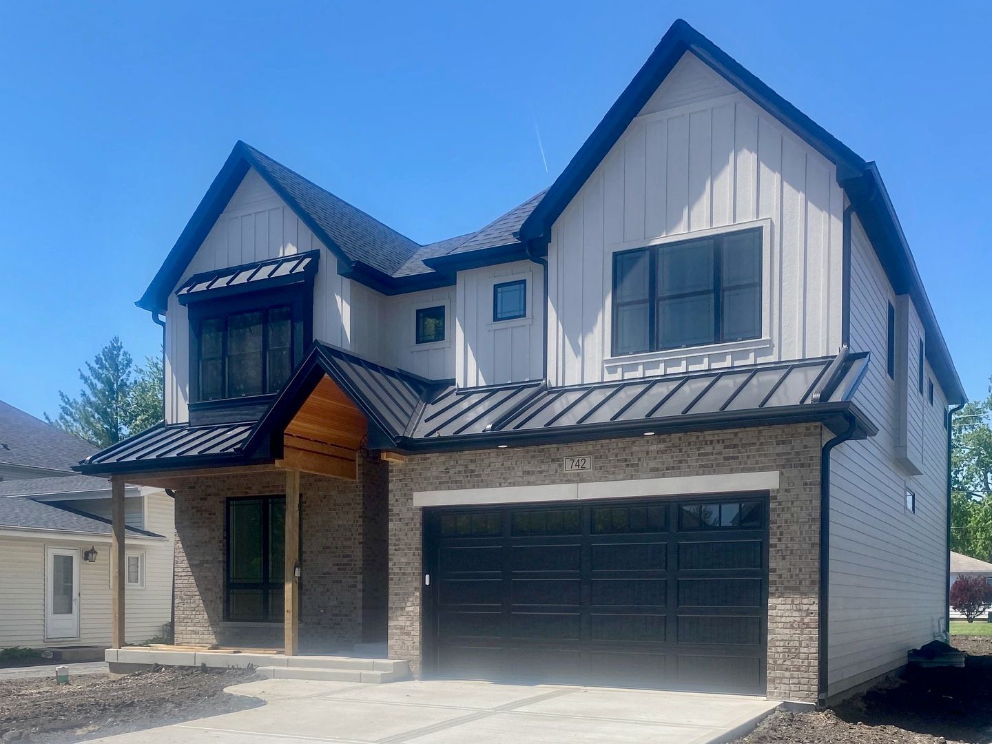 742 S Saylor Avenue — Elmhurst, IL 60126