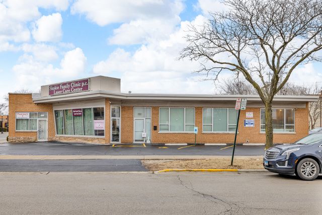 8301 Skokie Boulevard — Skokie, IL 60077