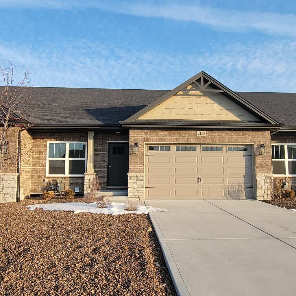 2155 Sky Harbor Drive — New Lenox, IL 60451
