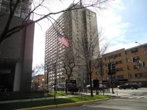 6030 N SHERIDAN Road #510 — Chicago, IL 60660