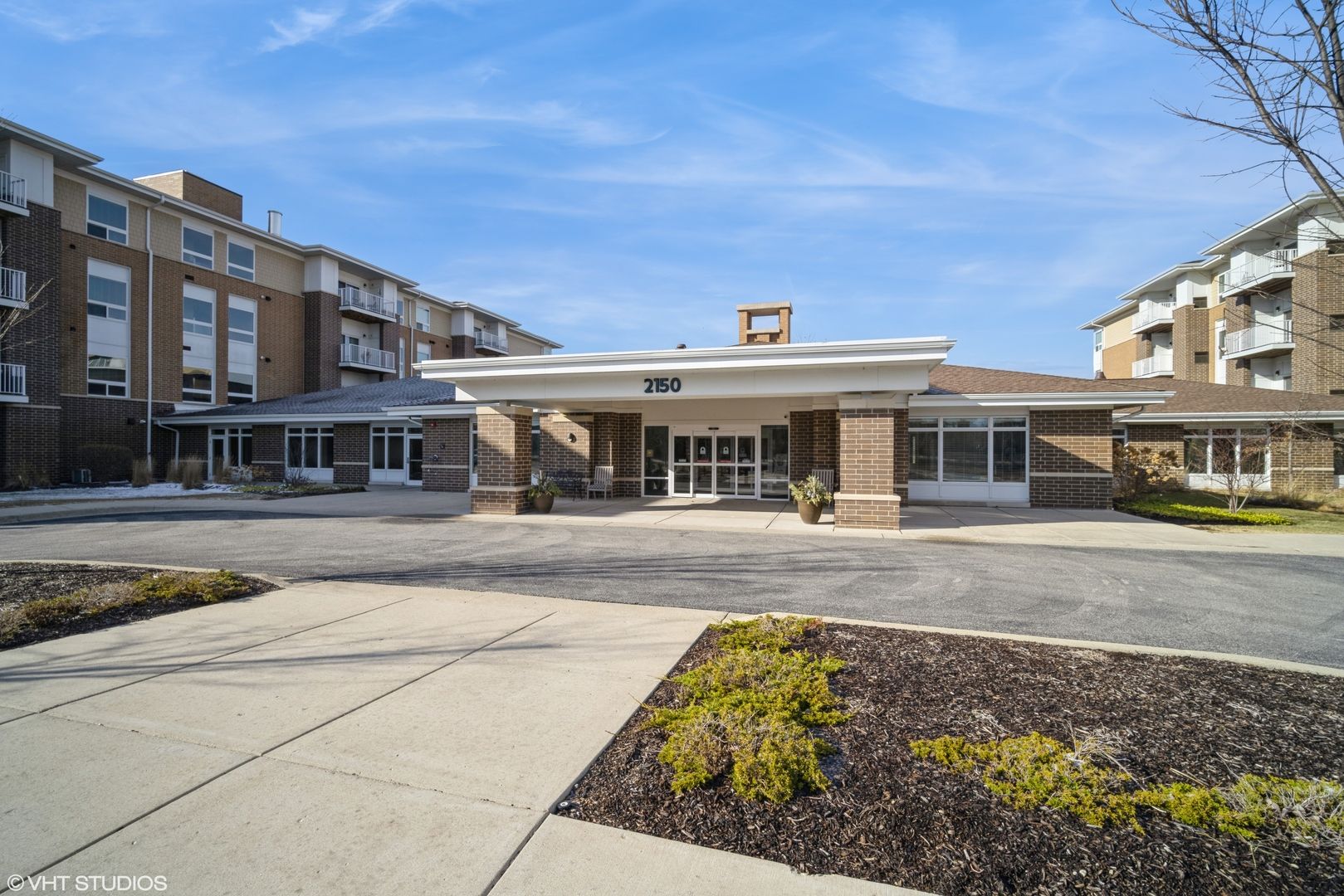 2150 Founders Drive #247 — Northbrook, IL 60062