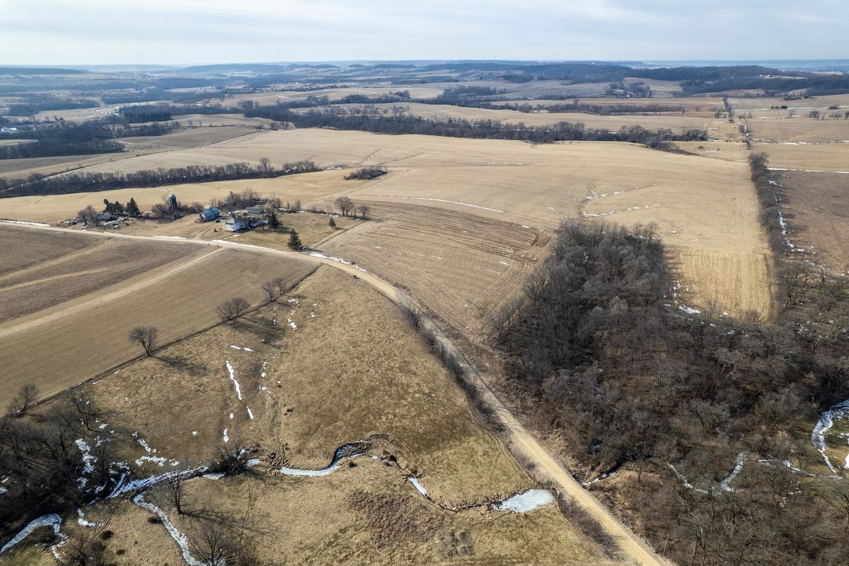 3114 S Rush Creek Road, Stockton, IL 61085