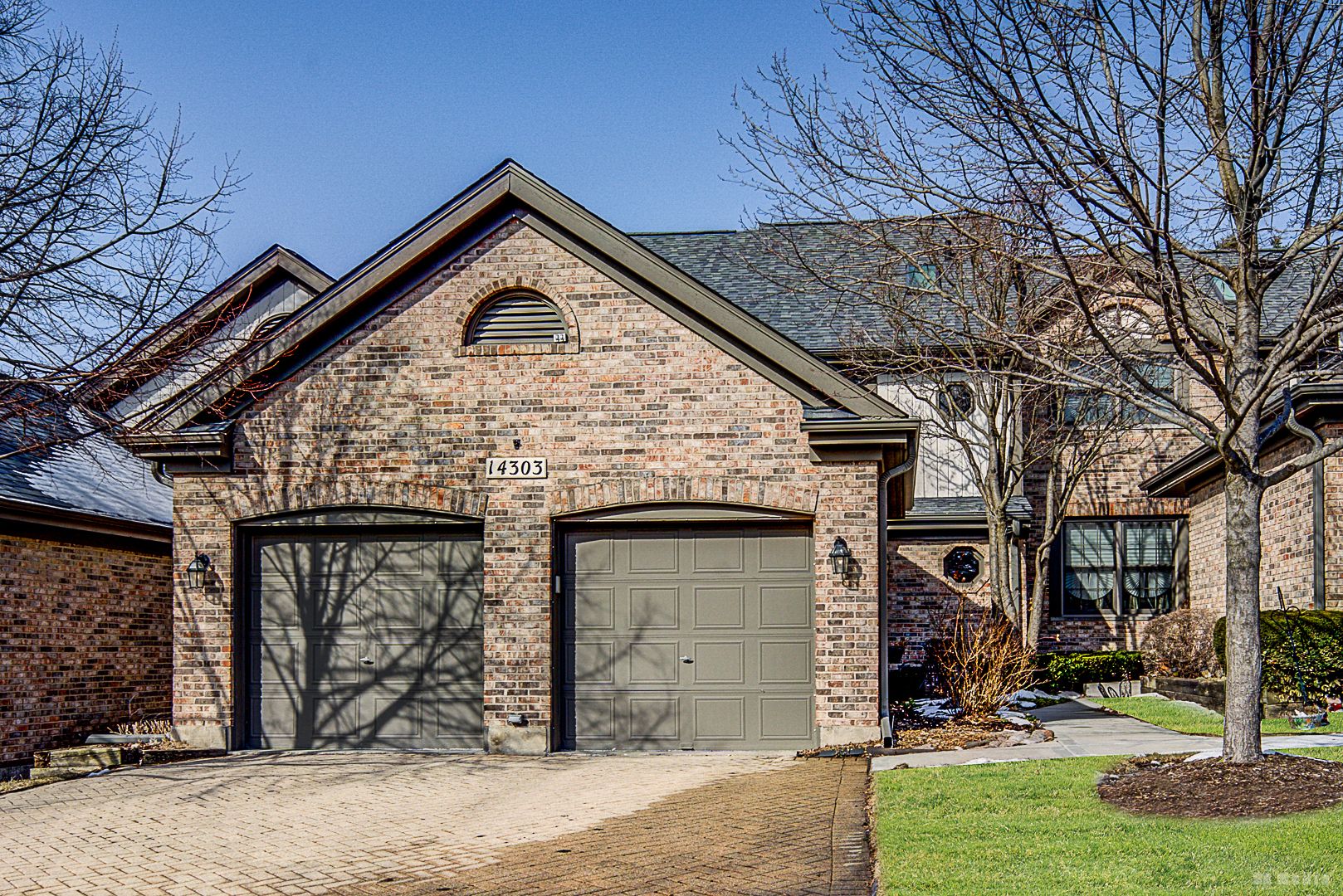 14303 CRYSTAL TREE Drive — Orland Park, IL 60462