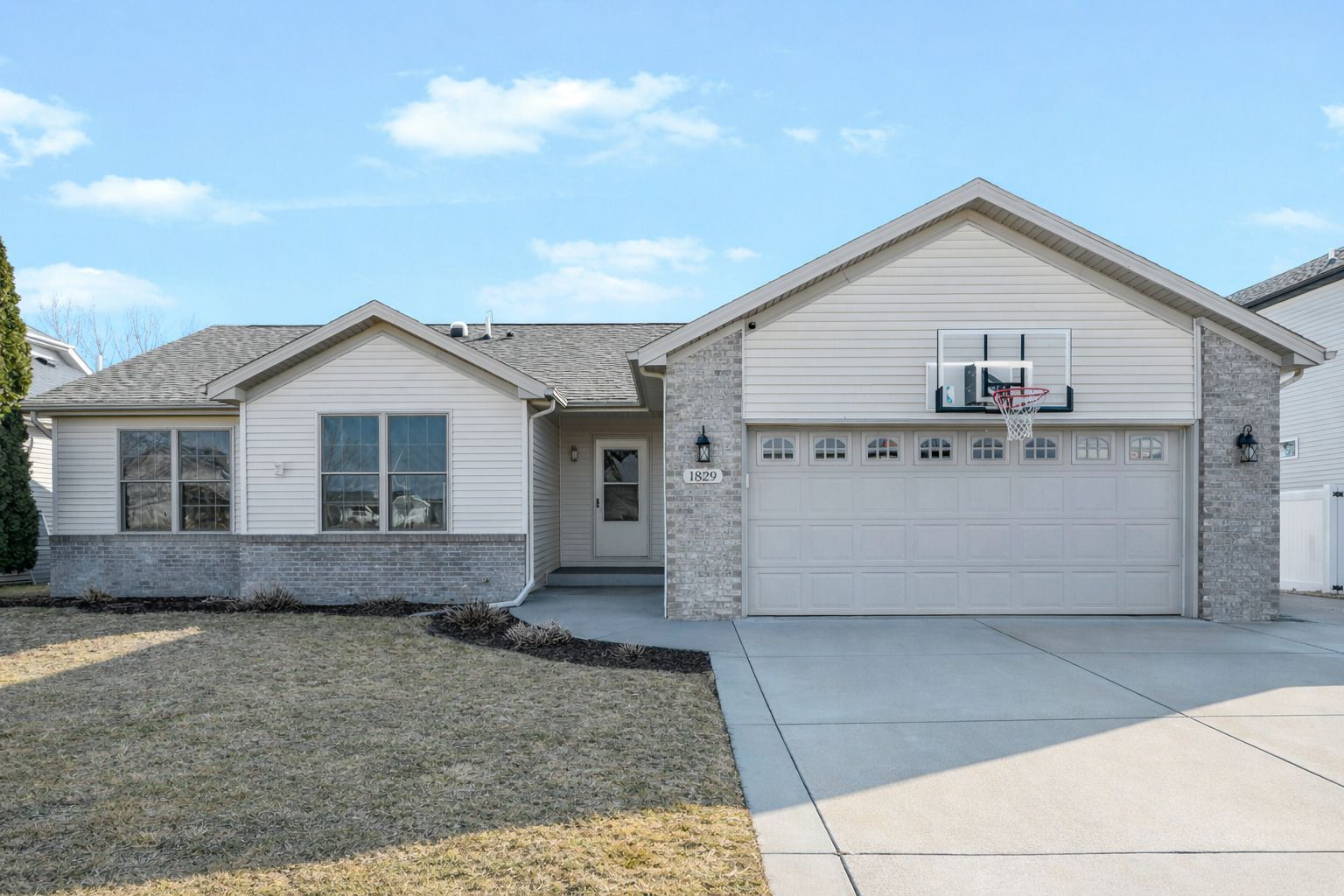 1829 Derek Drive — Normal, IL 61761