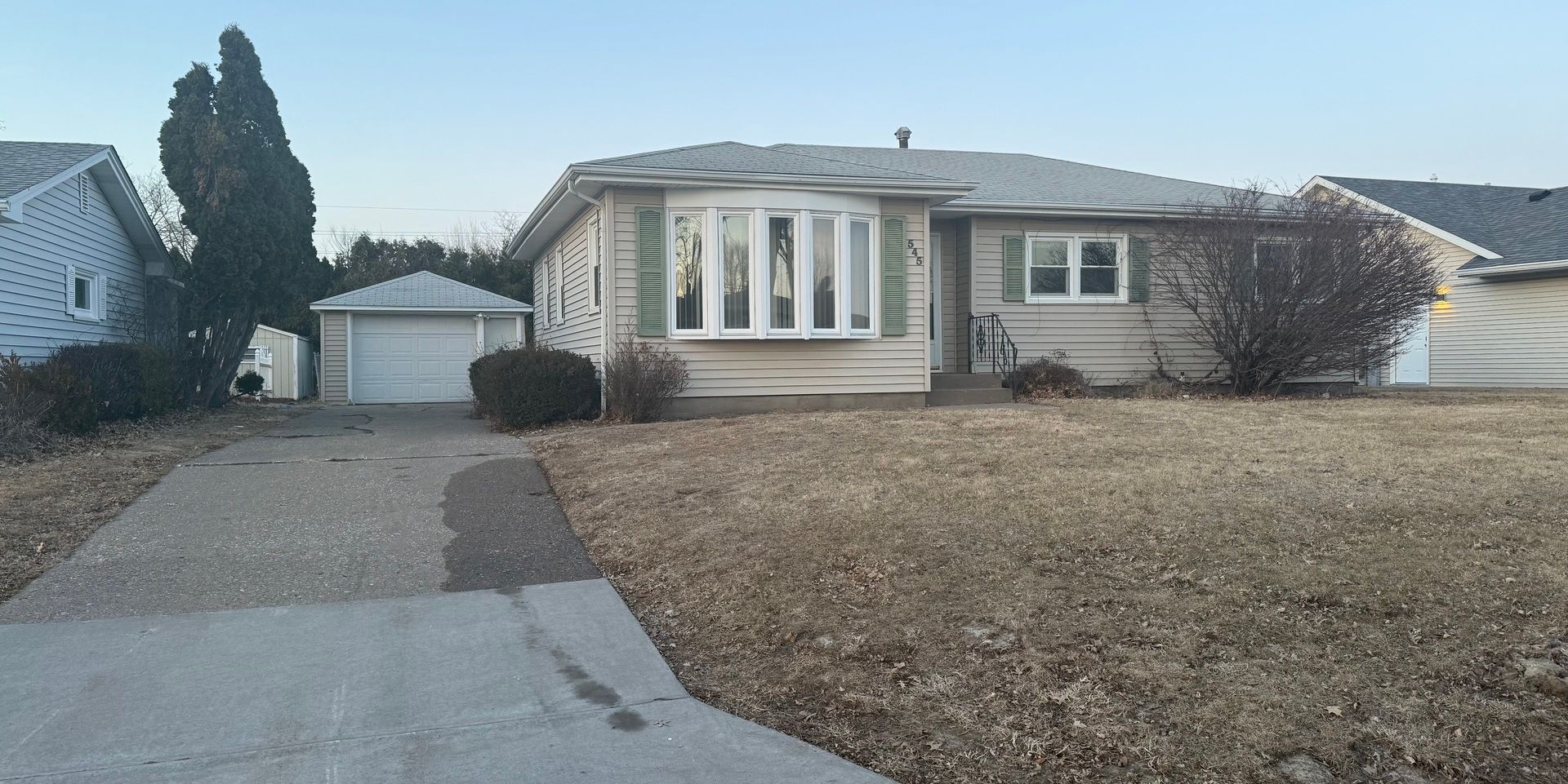 545 29th Avenue — East Moline, IL 61244