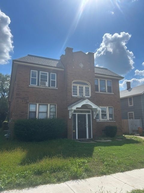 1609 17th Avenue — Rockford, IL 61104