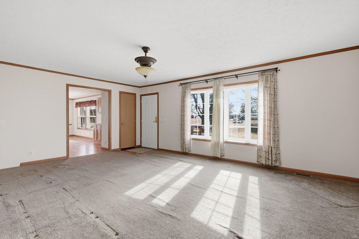 524 6th Street, Andover, IL 61233
