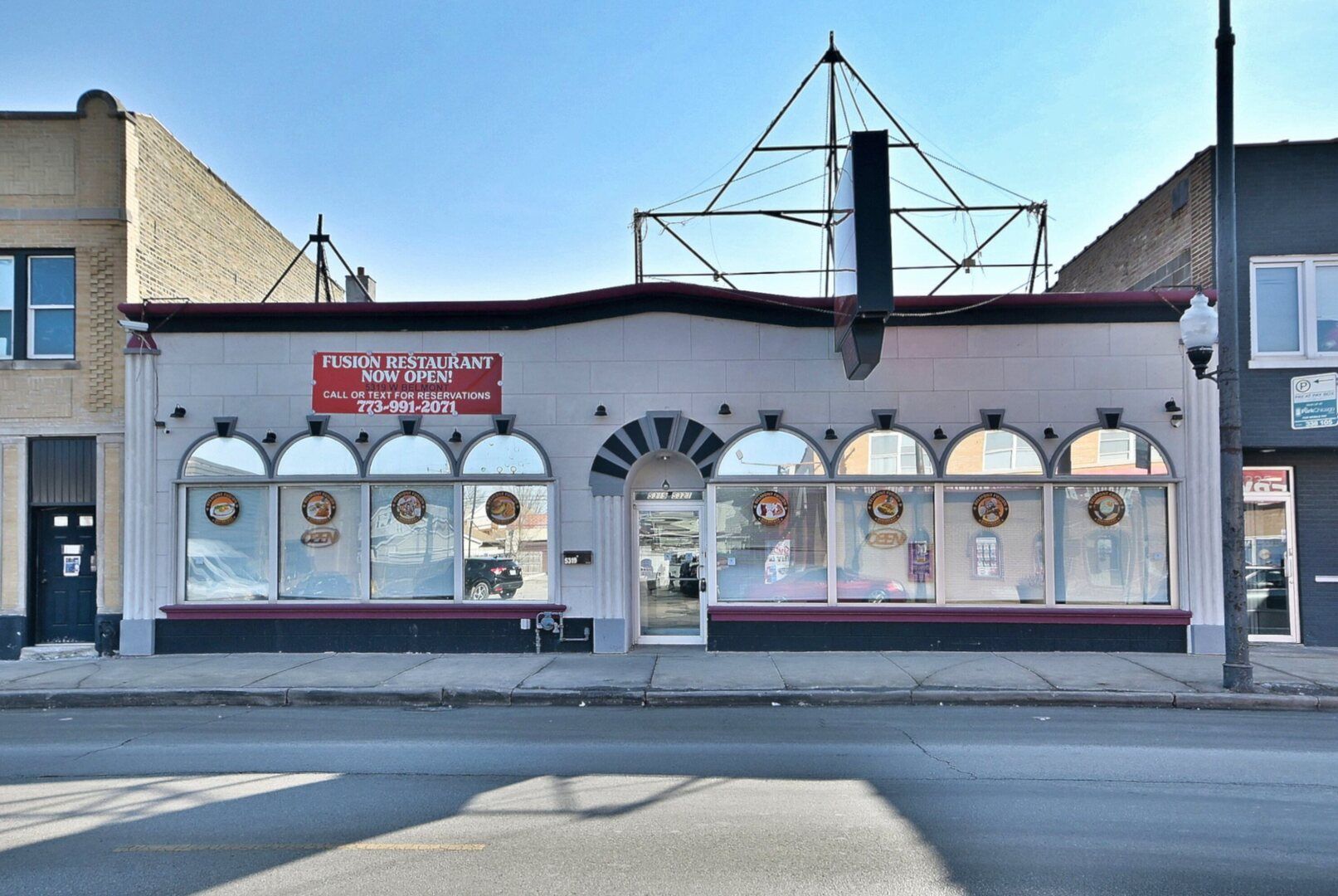 5319 Belmont Avenue — Chicago, IL 60641