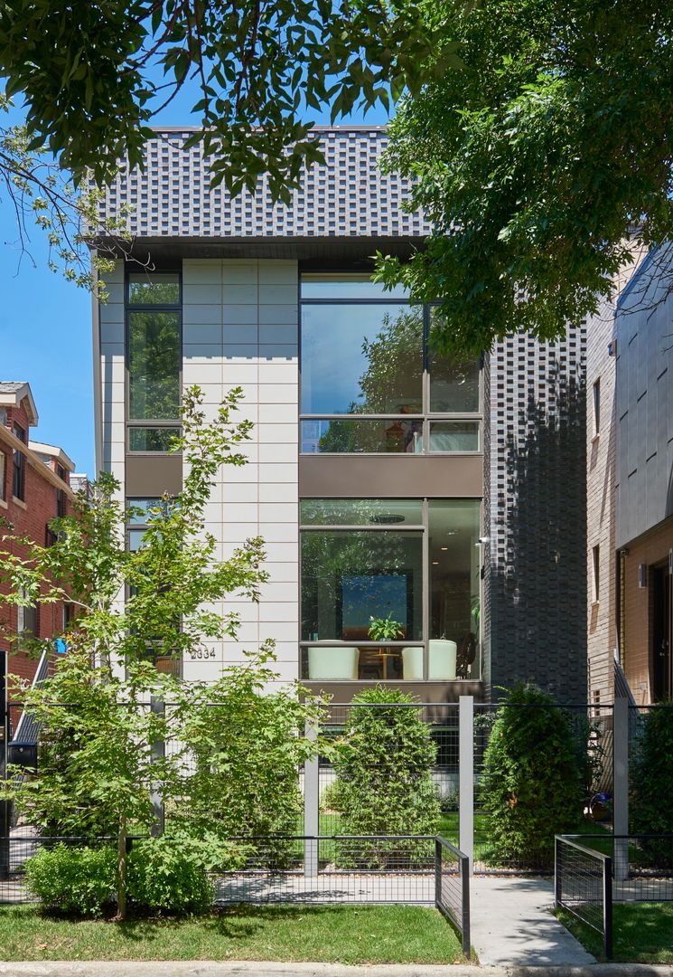 2334 Ohio Street, Chicago, IL 60612