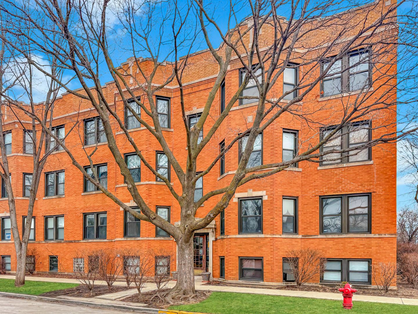 842 Wesley Avenue #1 — Oak Park, IL 60304