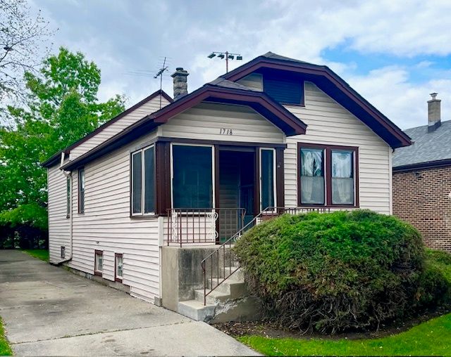 1718 N 15th Avenue — Melrose Park, IL 60160