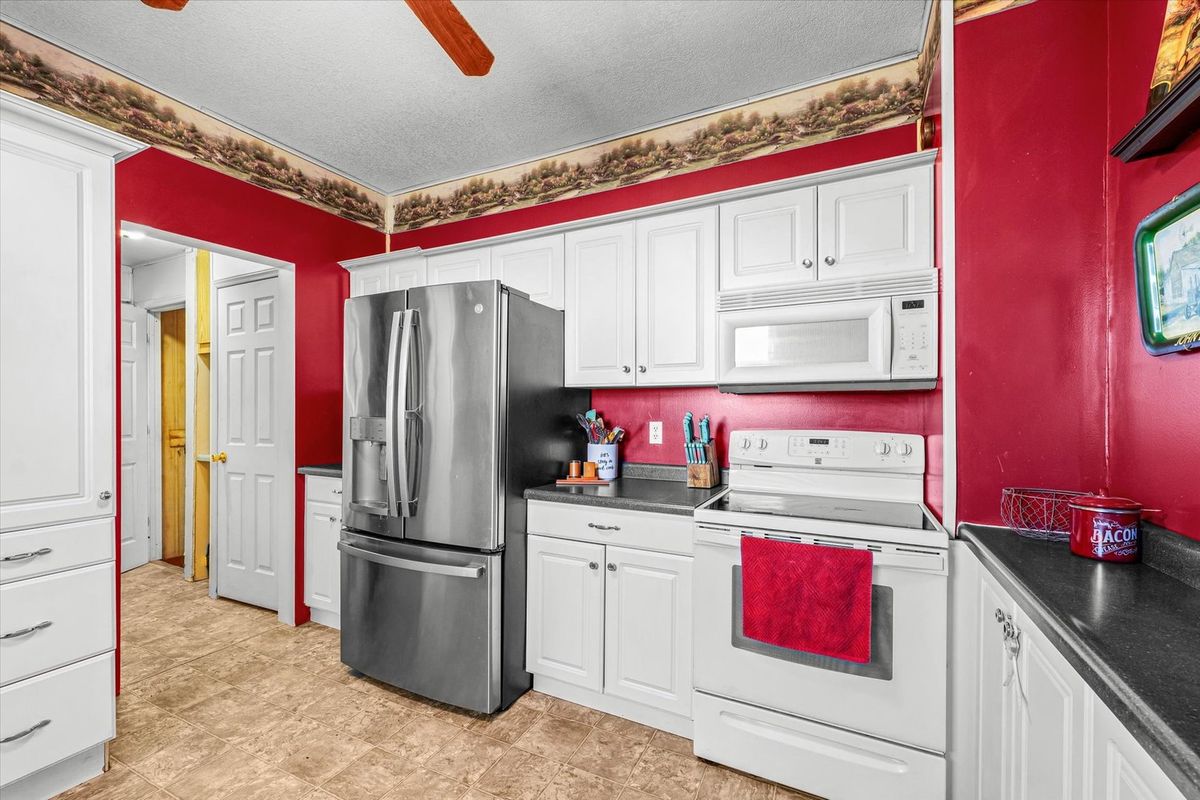 422 E 600 North Road, Buckley, IL 60918