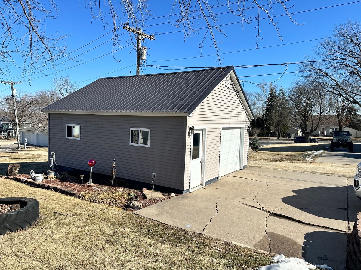 142 Elliot Street, Preston, IA 52069