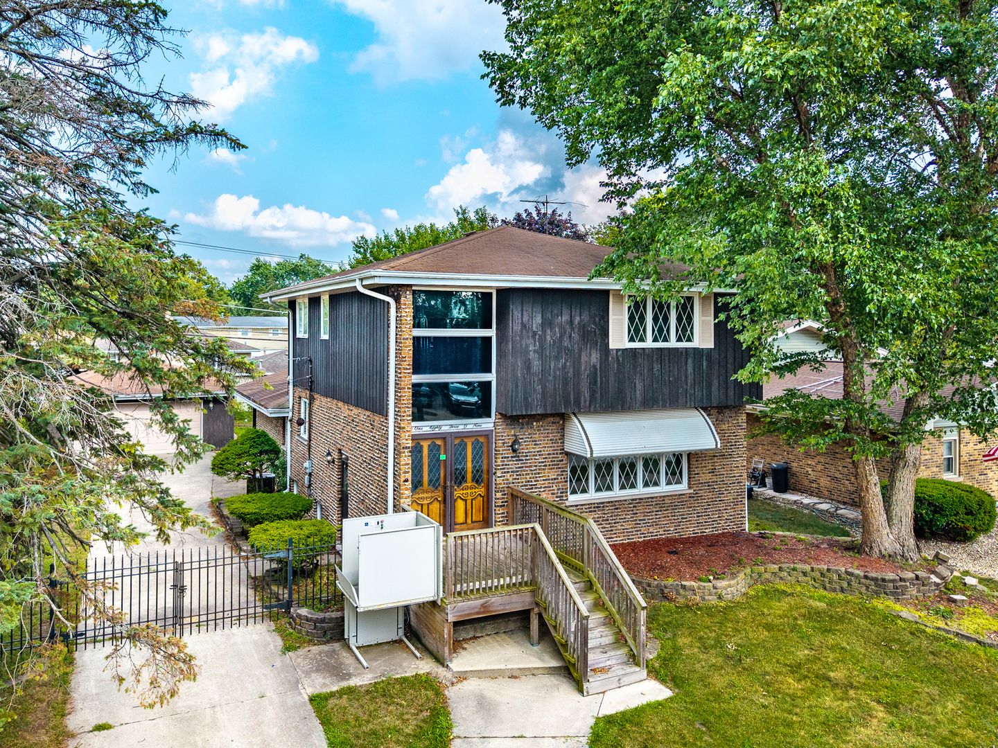18309 Bock Road — Lansing, IL 60438