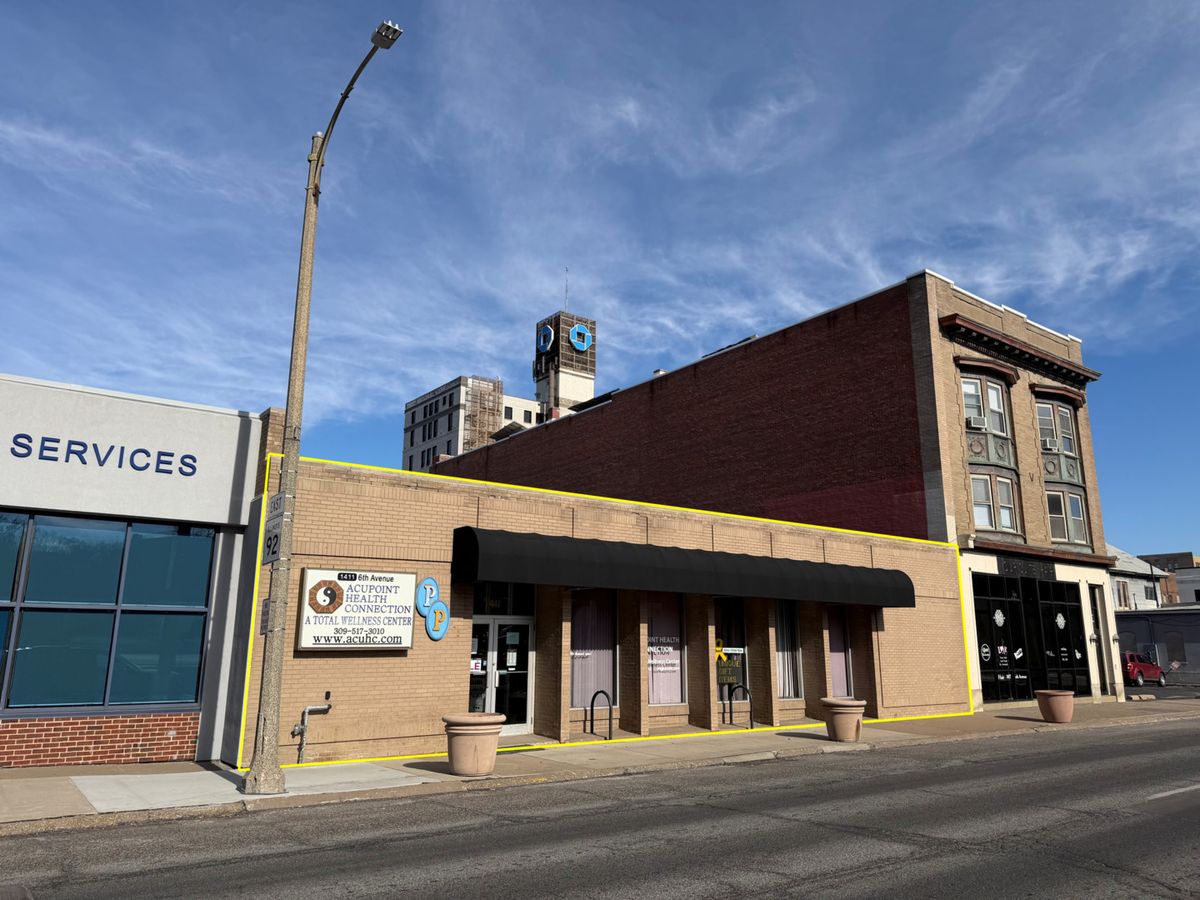 1411 6th Avenue, Moline, IL 61265