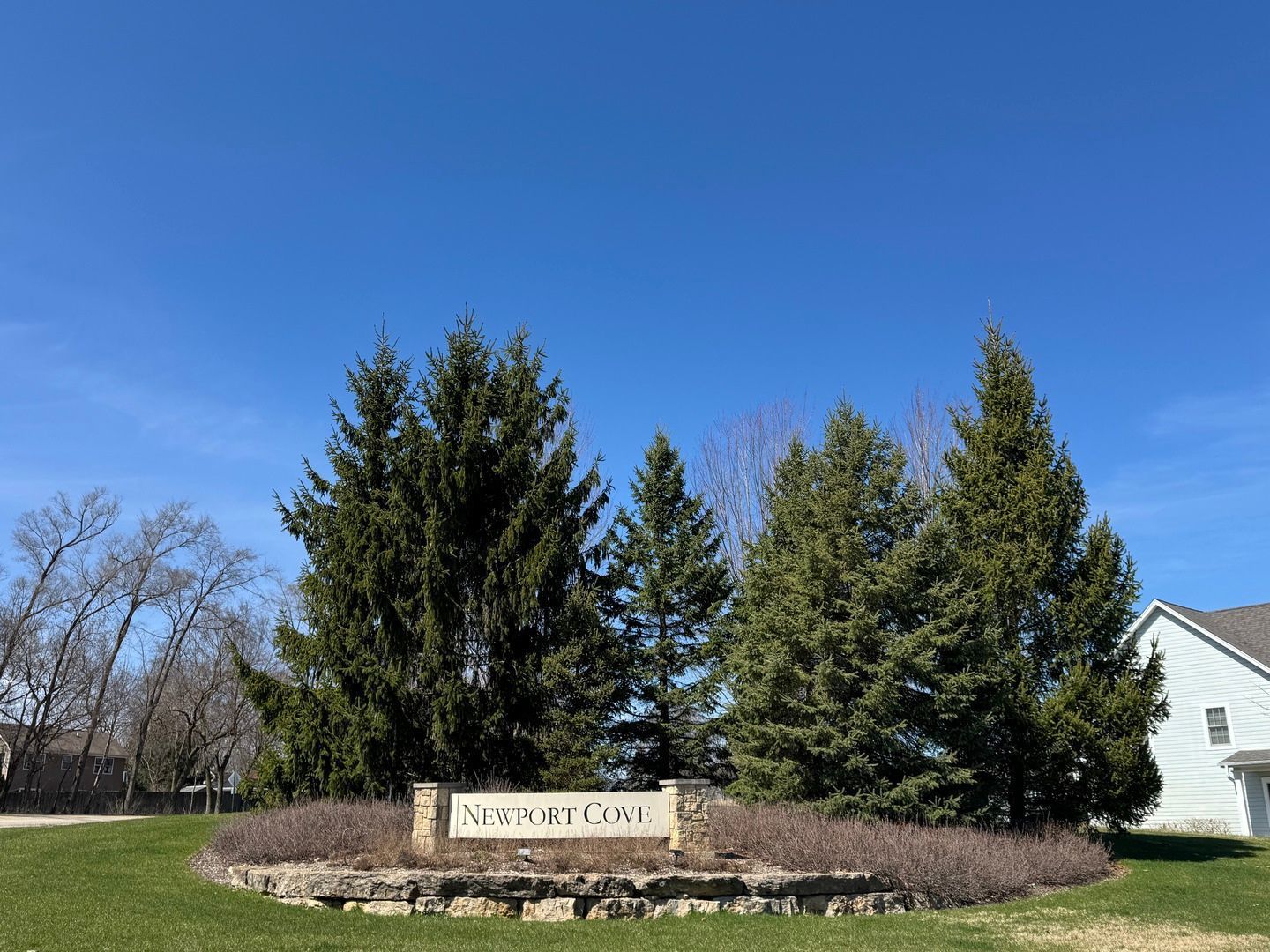 40445 N South Newport Drive — Antioch, IL 60002