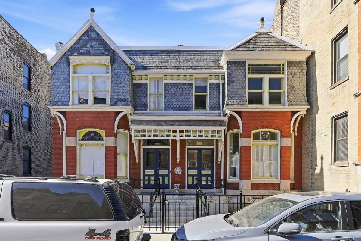2424 Geneva Terrace, Chicago, IL 60614