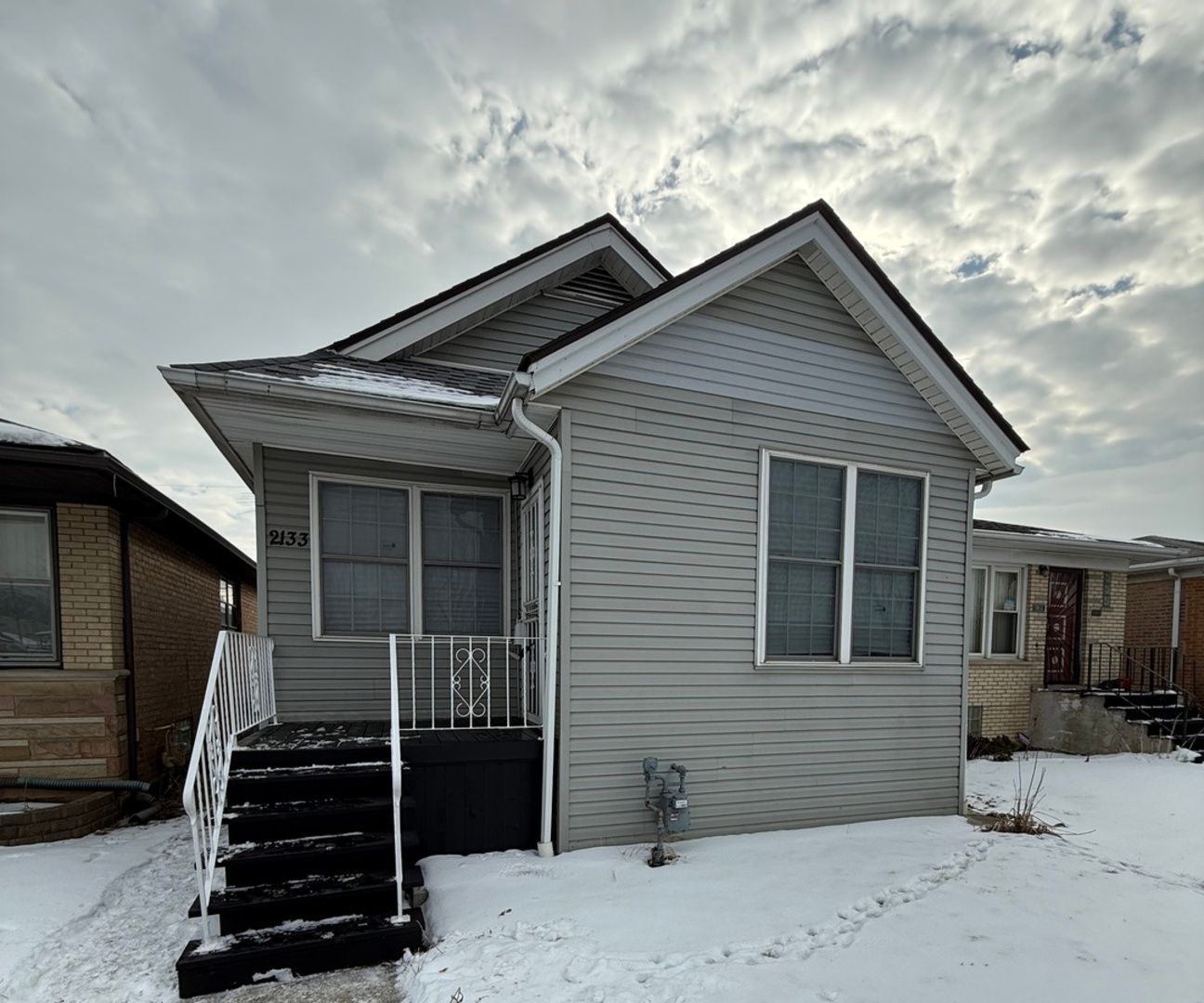 2133 71st Street — Chicago, IL 60636