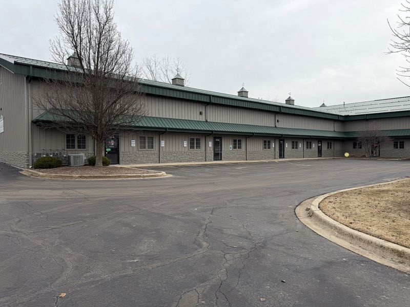 707 Herra Street #B — Elburn, IL 60119