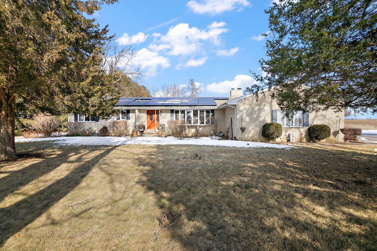 17349 9000n Road, Grant Park, IL 60940