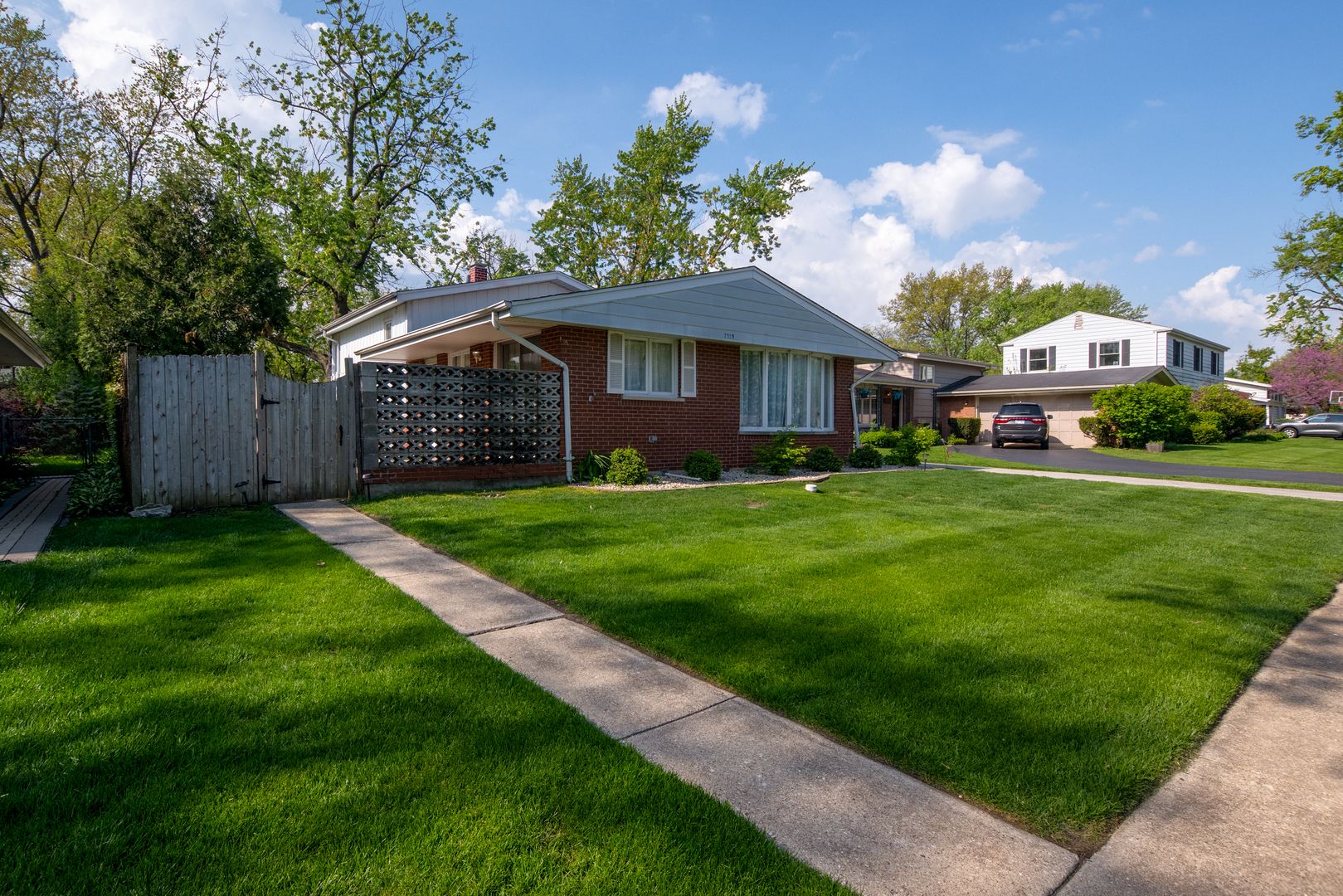 2323 Clyde Terrace — Homewood, IL 60430