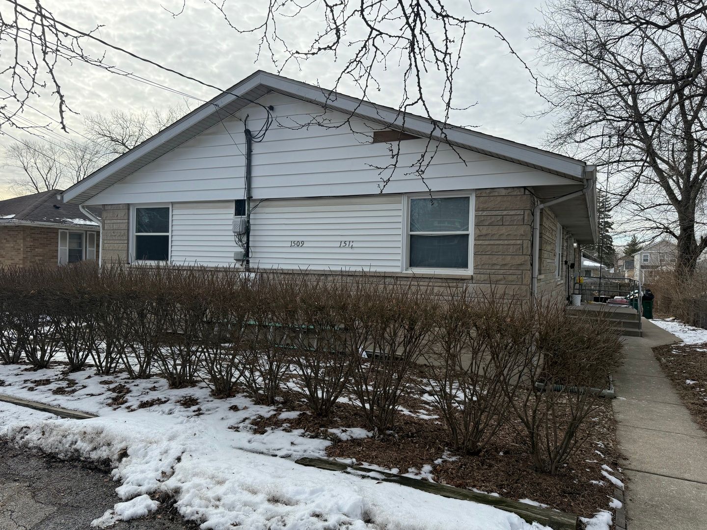 1509-1511 East Street — Lockport, IL 60441