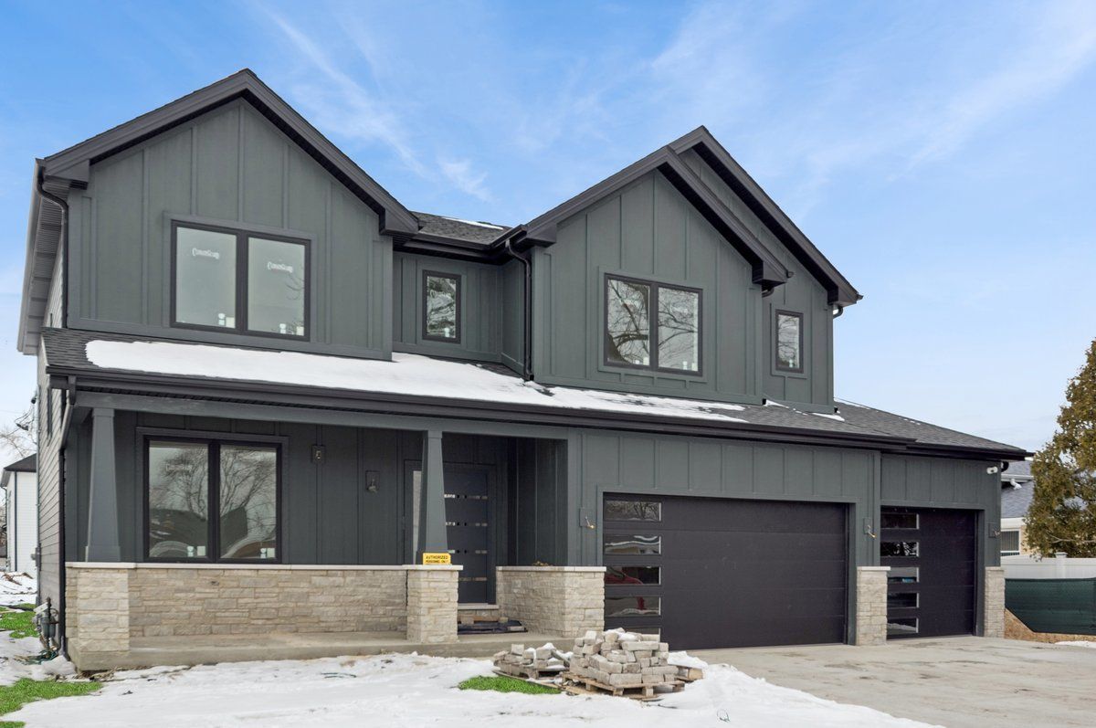 11036 Austin Avenue — Chicago Ridge, IL 60415