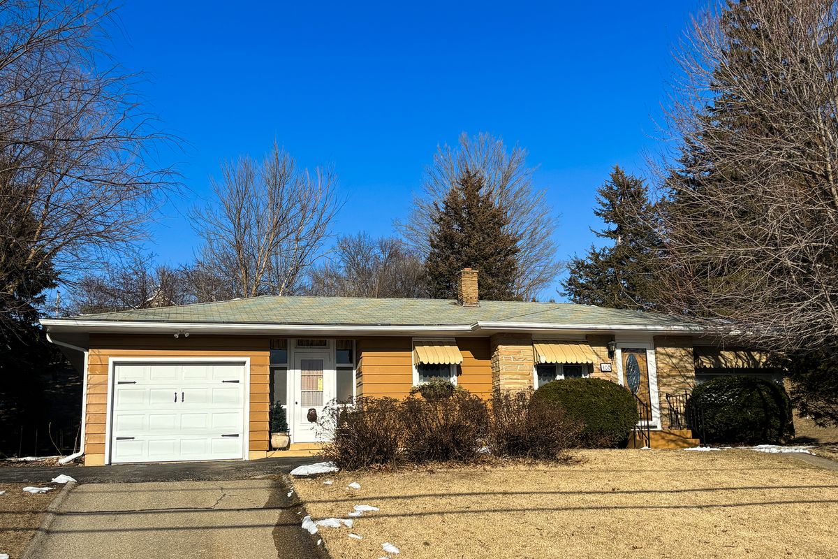 400 Knox Street, Morrison, IL 61270