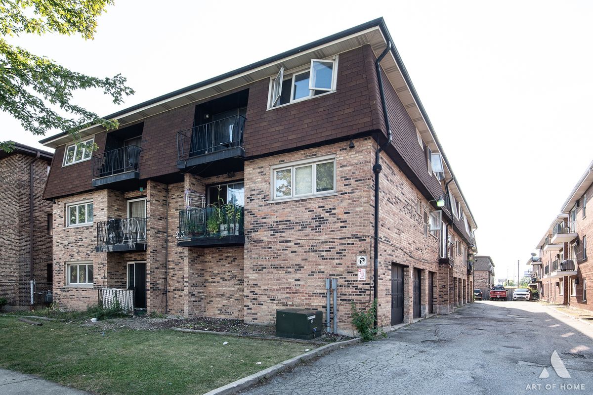 9708 Nottingham Avenue, Chicago Ridge, IL 60415