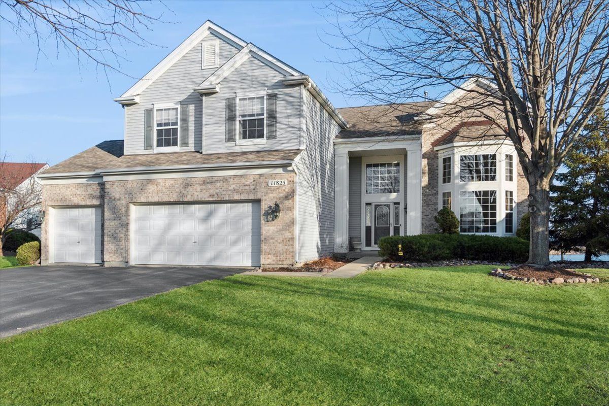 11823 Wolf Creek Lane — Plainfield, IL 60585