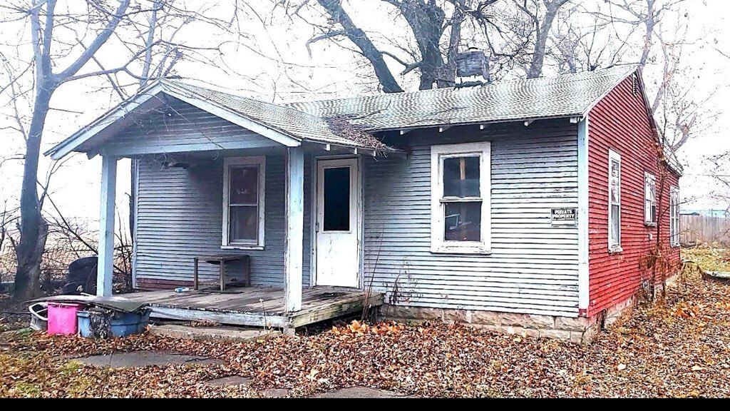 2280 Hickory Street, Decatur, IL 62526