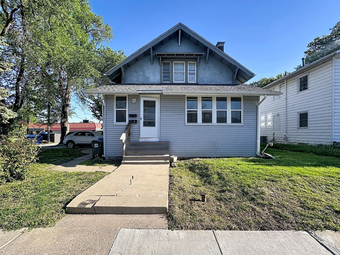 1640 W 17th Street — Davenport, IA 50804