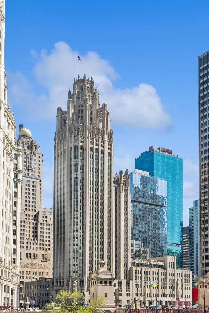 435 N Michigan Avenue #1203 — Chicago, IL 60611
