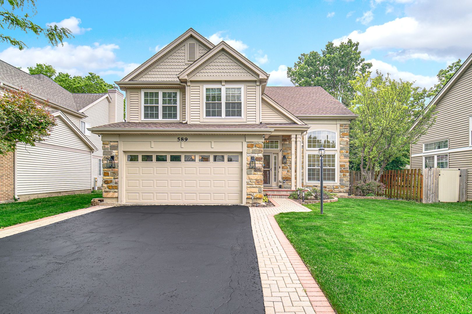 589 marseilles Circle — Buffalo Grove, IL 60089