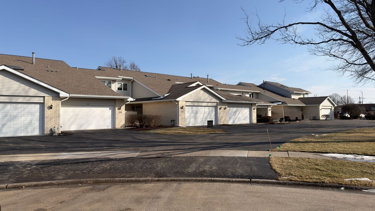 7717 158th Court, Orland Park, IL 60462