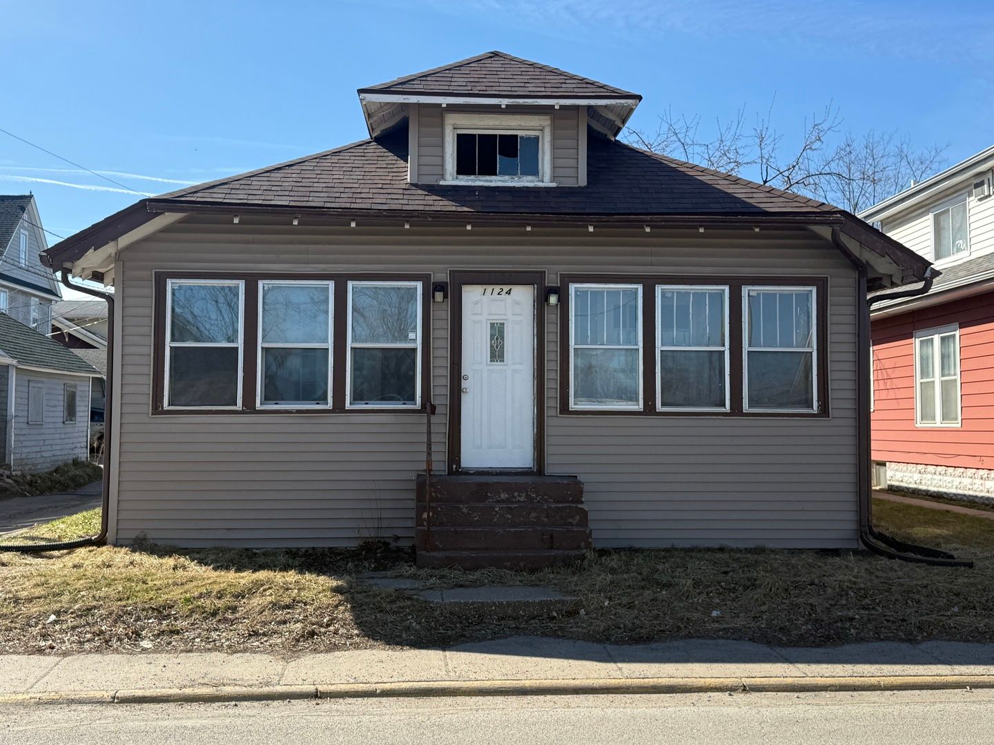 1124 18th Avenue — Rock Island, IL 61201