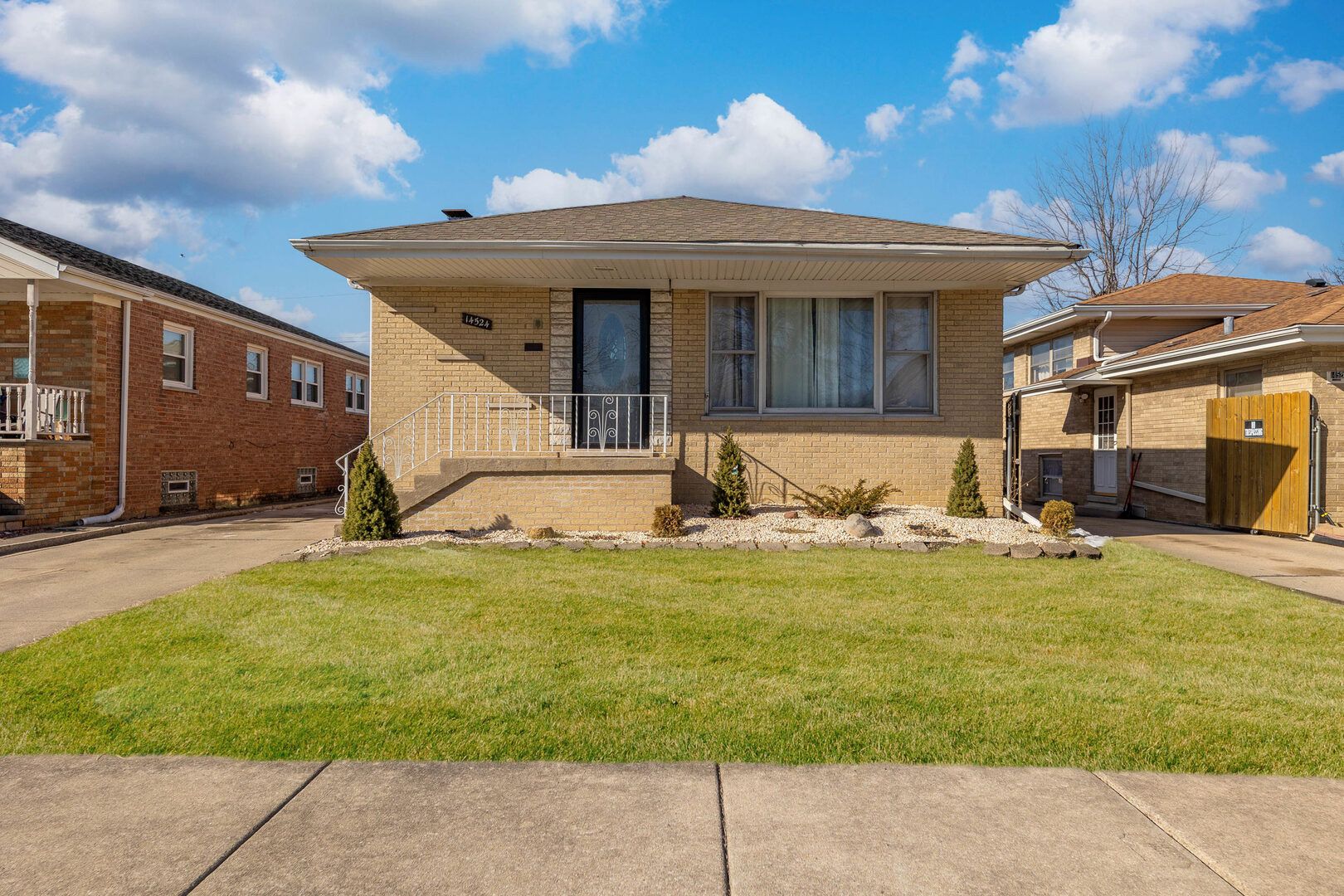 14524 S Campbell Avenue — Posen, IL 60469
