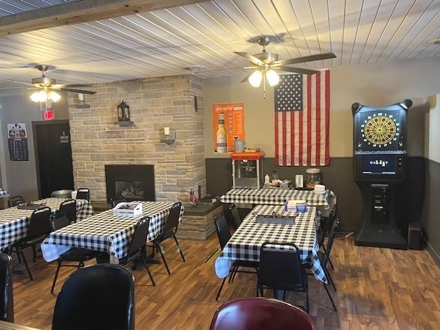 114 E Market Street, Sidell, IL 61876